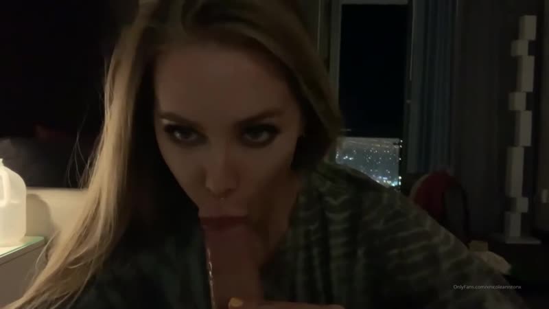 Nicole Aniston fa un pompino profondo e sciatto a casa (2020) [pompino, gola profonda, creampie orale, punto di vista pov, brandy, amore, orgasmo rovinato]